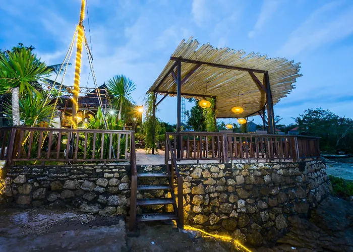 Laguna Reef Huts 4* Нуса-Лембонган